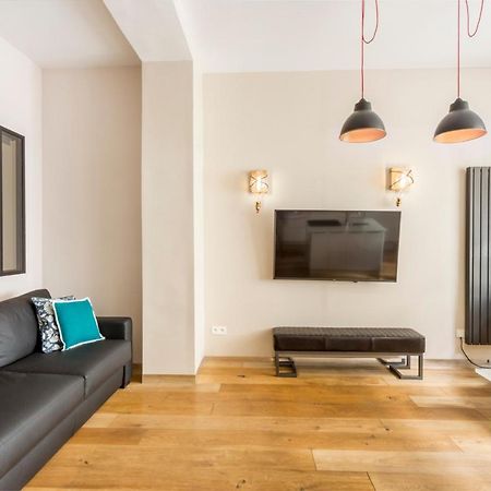 Design Et Confort Near Champs Elysees Paryż Zewnętrze zdjęcie